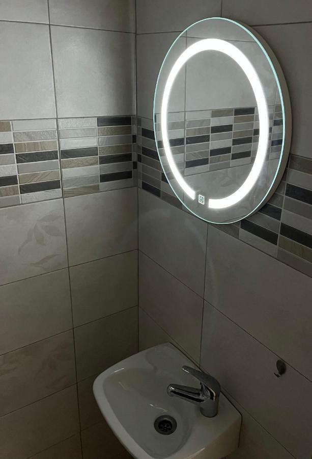 Apartman Totale Риека Экстерьер фото